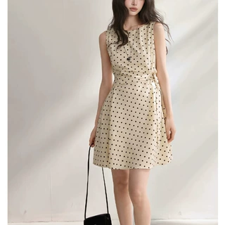 特别漂亮掐腰小裙子女夏法式夏日绝美波点绝美不撞款连衣裙