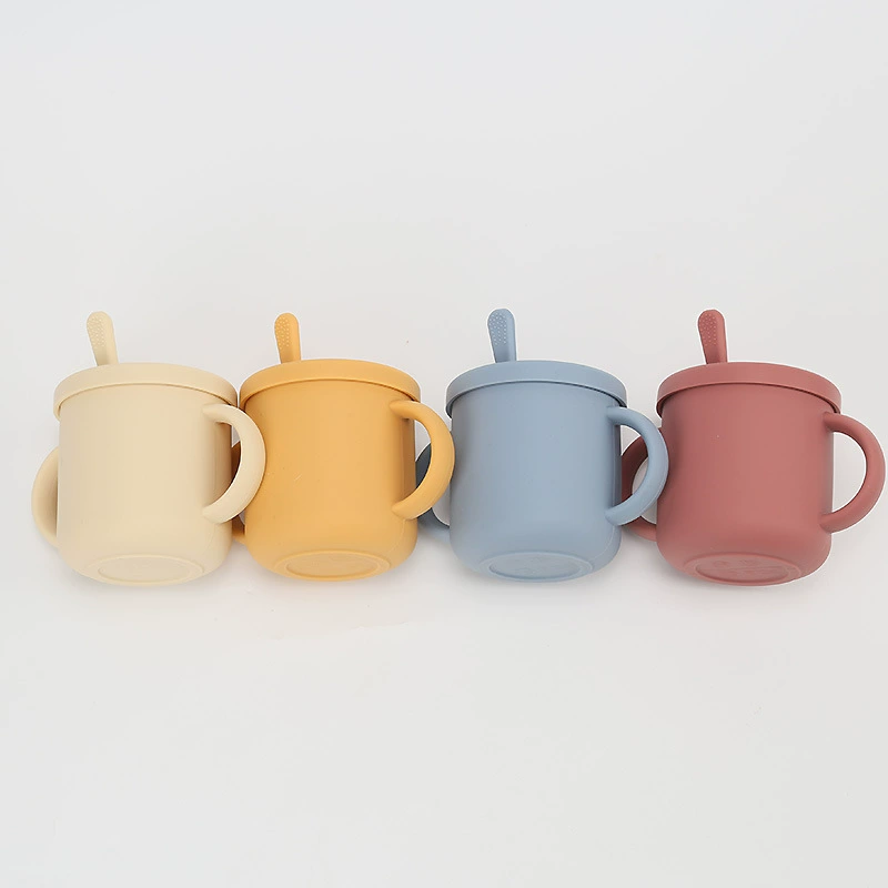 Children's silicone glass, handle, high quality straw with glass, fall protection, internet celebrity