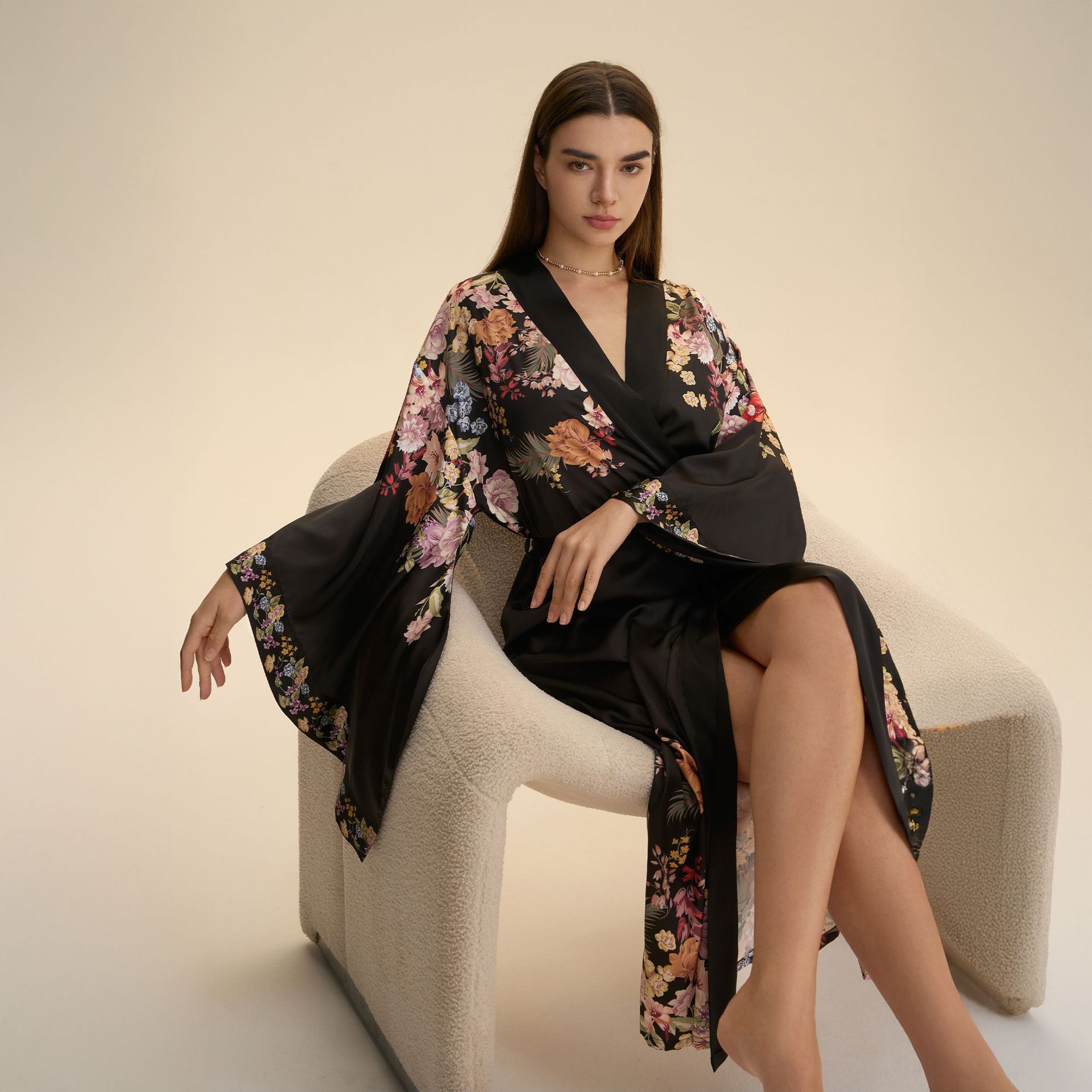 Yaoting European and American New Satin Large Size Pajamas for Women Spring and Autum Printed Long-Sleeved Long Nightgown Home Clothes Wp3948