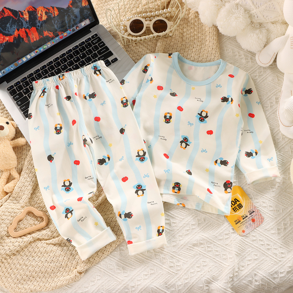 Traje de pijama para niños, ropa de aire acondicionado de dibujos animados para niños y niñas, ropa para el hogar de algodón para bebés, pantalones coreanos de manga larga para niños pequeños y medianos