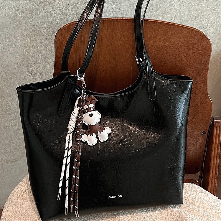 2026 New Retro Oil-Waxed Pu Tote Bag for Women, Casual Commuting Large-Capacity Shoulder Bag, Versatile Simple Underarm Bag 2026 New Retro Oil-Waxed Pu Tote Bag for Women, Casual Commuting Large-Capacity Shoulder Bag, Versatile Simple Underarm Bag