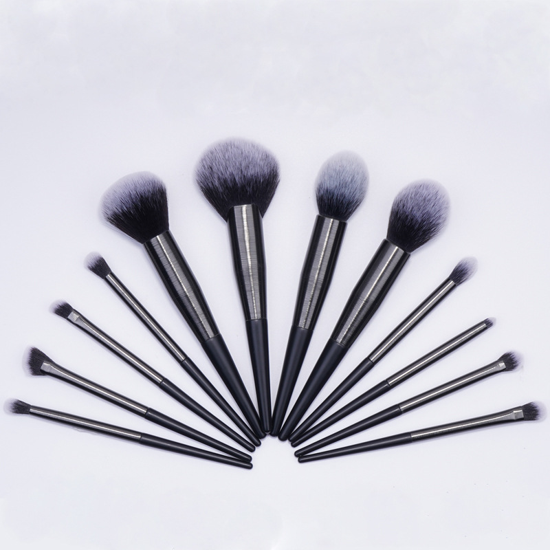 New 12 makeup brush set full set of soft...