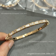 宝家高版蛇形手镯镀18K玫瑰金色头尾间满钻开口蛇骨叠戴手环情侣