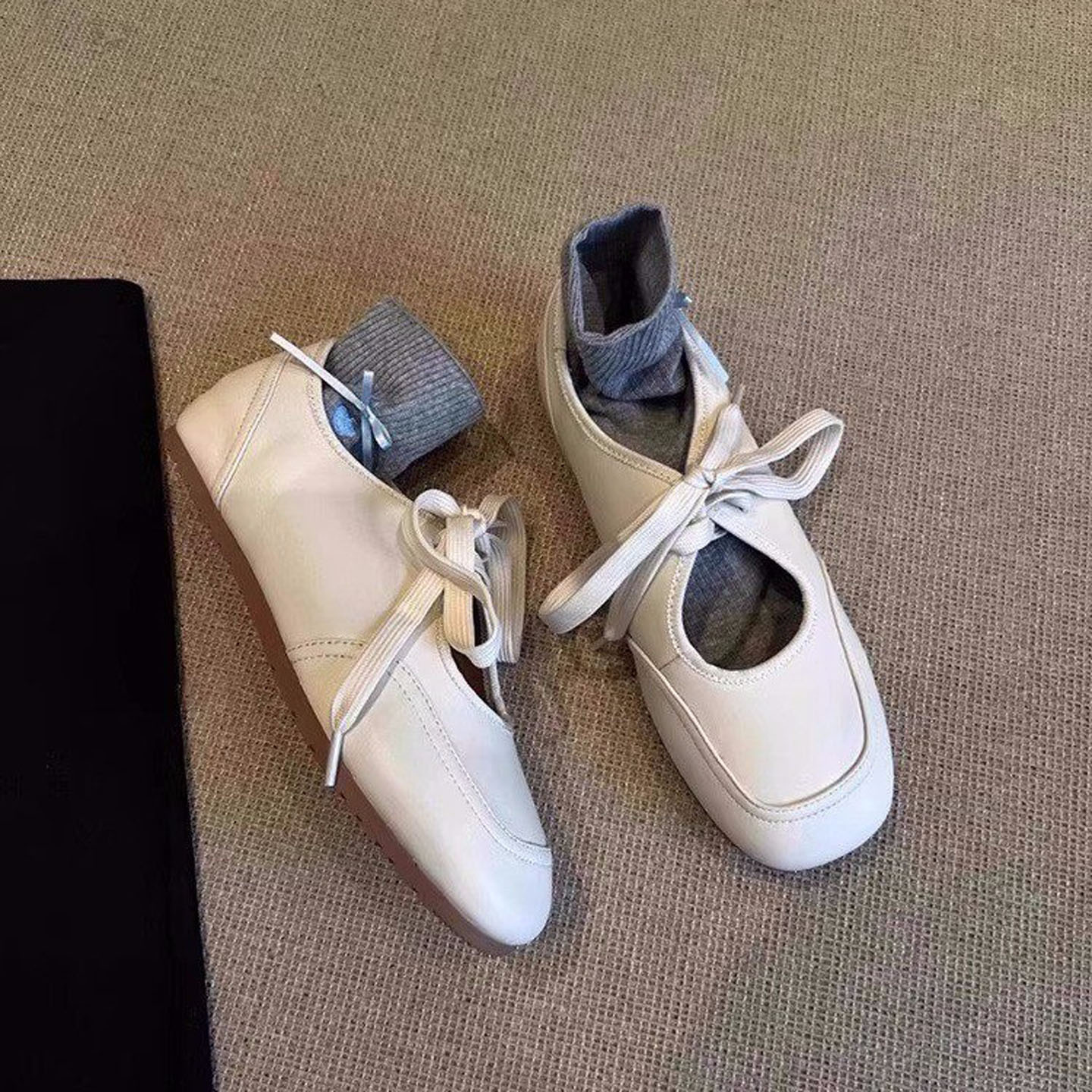 양가죽 버전~ 여성용 스퀘어토 펌프스 중공 레이스업 로퍼, 부드러운 밑창의 통근용 작은 가죽신, 키높이 캐주얼 슈즈