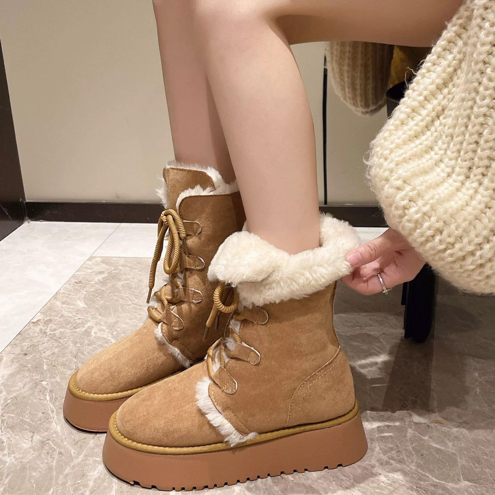 Winter warm boots, mid-length