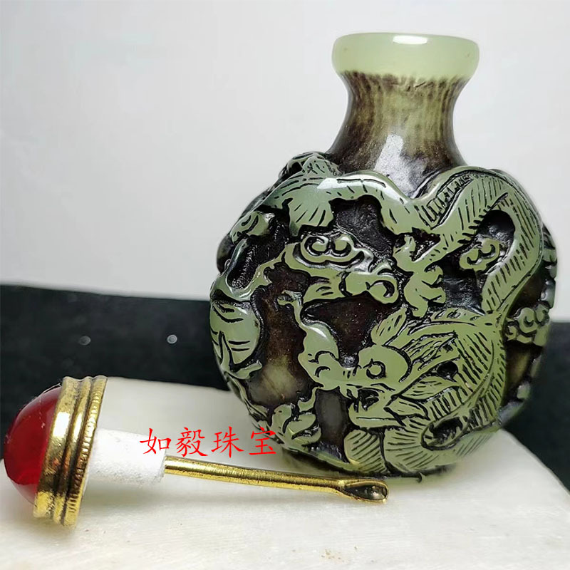 厂家批发古玩杂项鼻烟壶摆件收藏仿古做旧雕刻工艺品鼻烟壶手E18