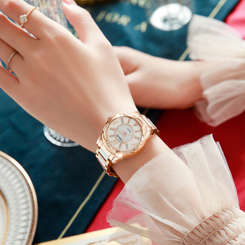 Reloj de cuarzo para mujer elegante con correa de cerámica_voghion.com