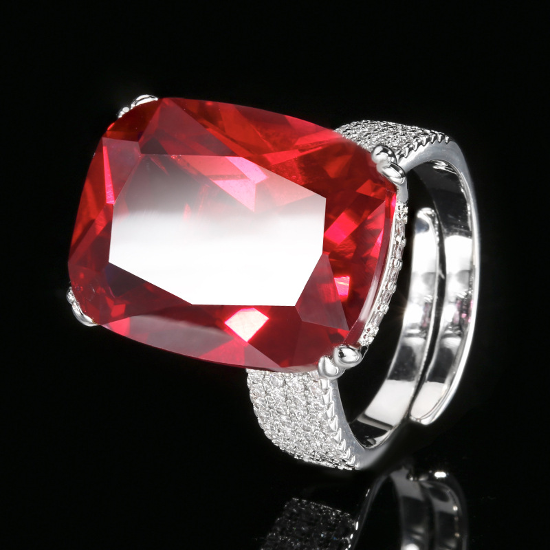 Otoño e invierno nuevo estilo Zhuangshengsheng joyería fondo de cobre chapado en oro simulación de moda blanco chapado en azul anillo femenino piedra 15*20