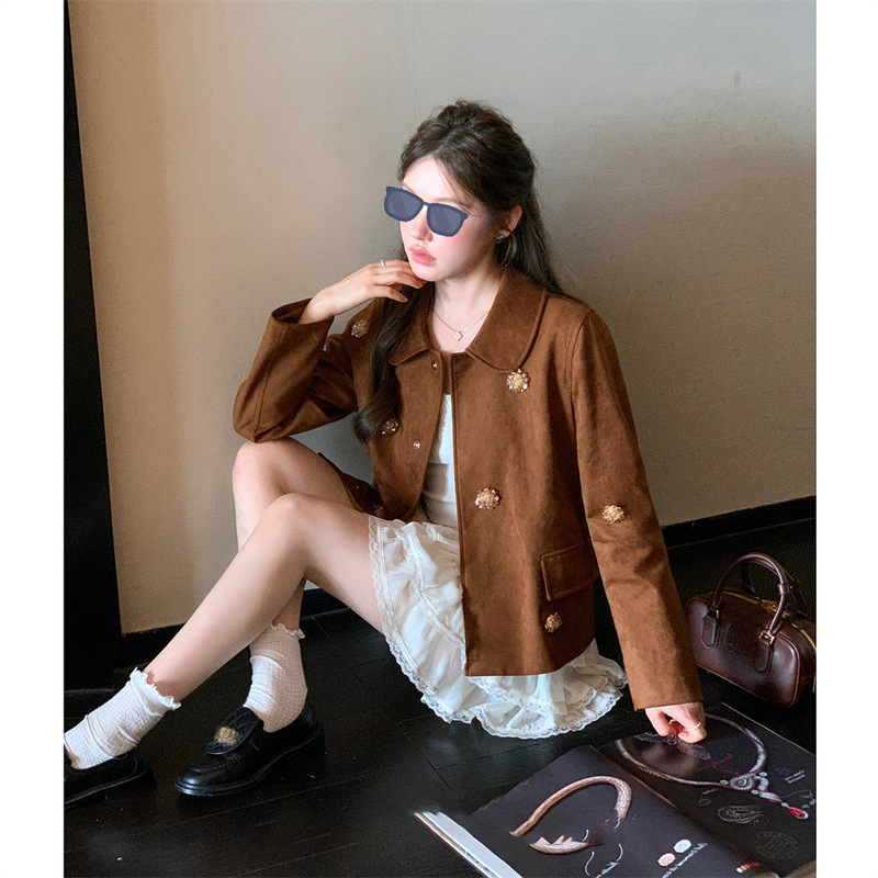 杨小卷 miu系千金感美拉德短外套女高级感法式娃娃领钉珠上衣皮衣|undefined