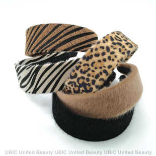 ���Q�羳����¿����y��߅���Rë�l����ɫ���y���y���R�y�^��