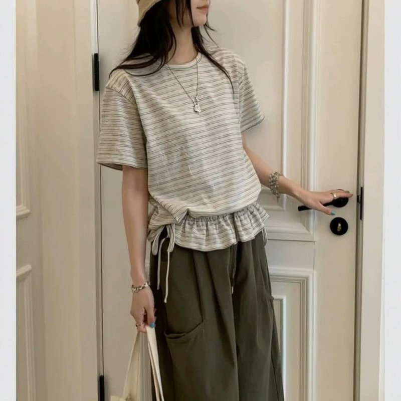 Korean-Style Super Stylish Ruffled Hem Short-Sleeve T-Shirt for Women, 2026 Summer New Striped Top with Unique Design