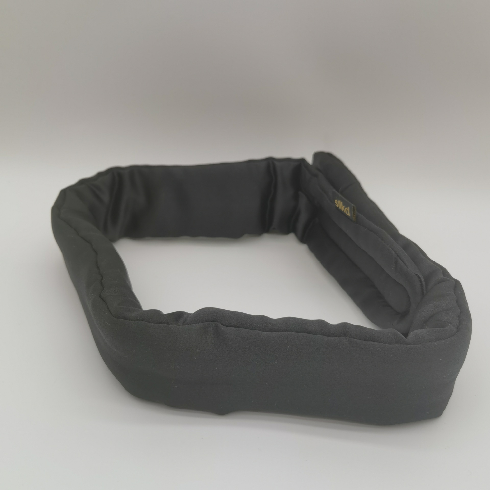 Suzhou silk double-sided hand-tied blindfold