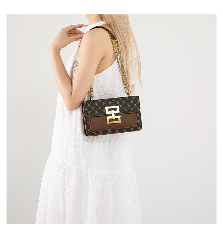 High-end texture, retro single-shoulder women's 2024 autumn new trendy and versatile chain crossbody small square bag undefined