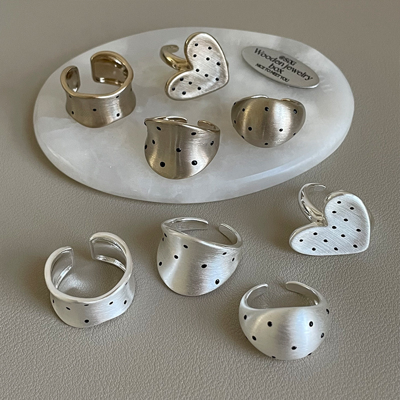 ins minimalist style, brushed finish, polka dot, geometric, heart-shaped, round ring, women's ring, light luxury, unique, fashionable, trendy ins minimalist style, brushed finish, polka dot, geometric, heart-shaped, round ring, women's ring, light luxury, unique, fashionable, trendy