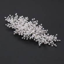 2024热卖新款珍珠发梳日常生活发饰婚纱照写真头饰女生节日演出