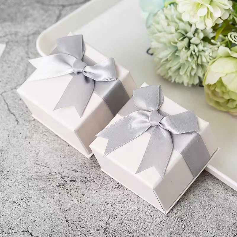 风华正茂 戒指饰品盒高档丝带精致蝴蝶结礼袋礼品包装盒