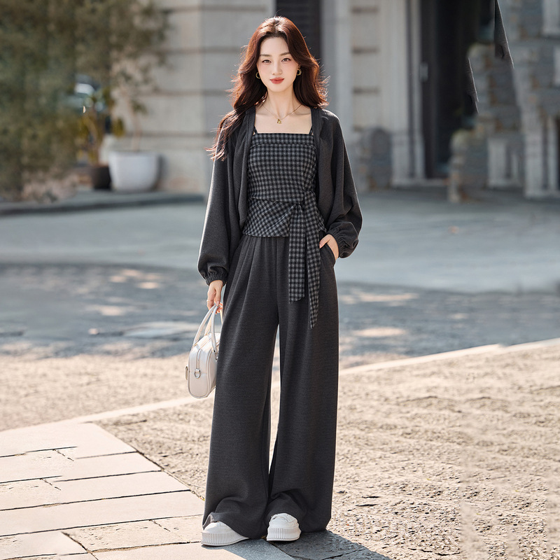 灰色复古松弛感一整套休闲套装女2025秋开衫格纹吊带阔腿裤三件套|undefined