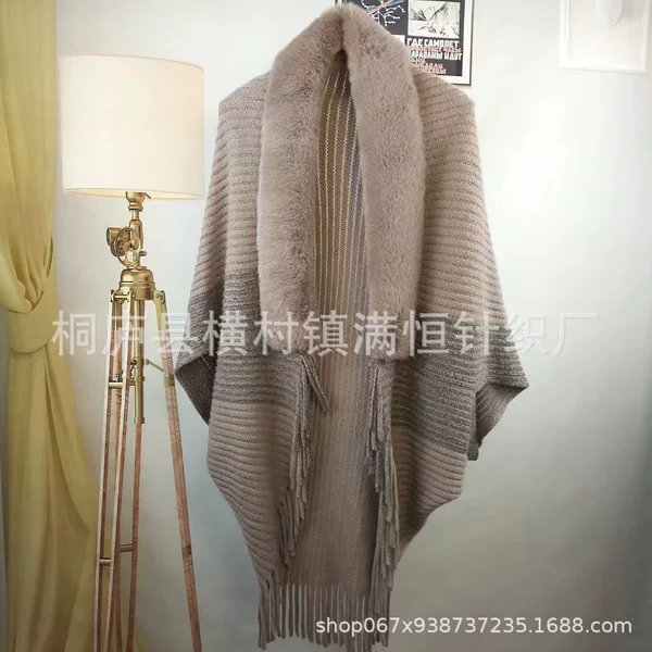 Tassel Cape Shawl Coat Women's Autumn and Winter 2024 New Korean Style Loose Fur Collar Cardigan Dolman Sleeve Sweater