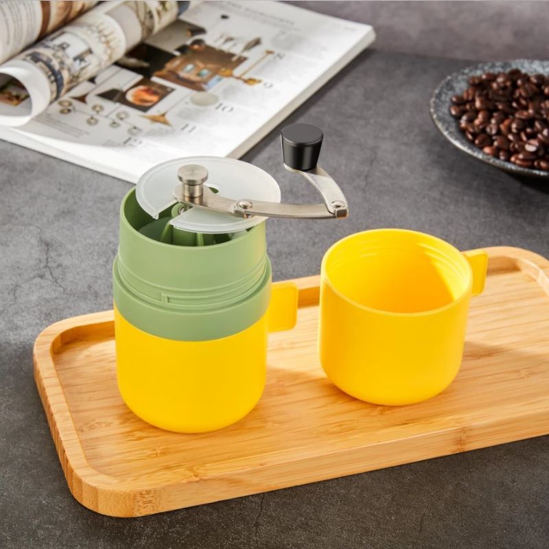 Macinacaffè portatile Kaideli per campeggio e attività all'aperto con manovella_voghion.com