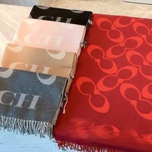 跨境蔻家25秋冬新款羊毛围巾长款驰加厚保暖双面流苏披肩围巾围脖