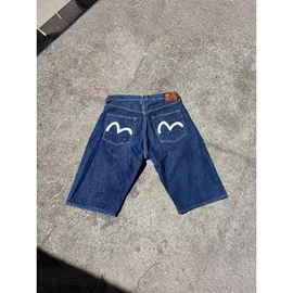 男式牛仔裤;男式T恤;女式牛仔裤