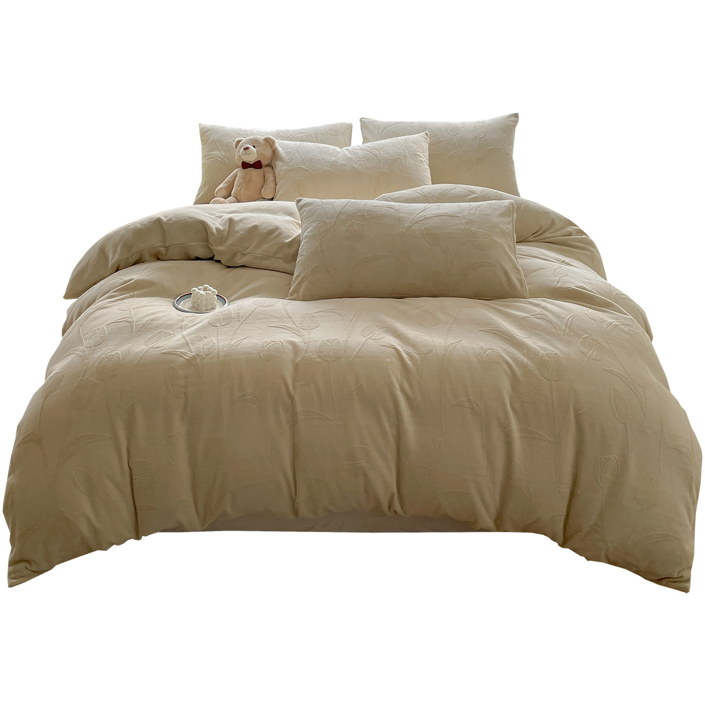 Otoño e invierno engrosado tallado cama de terciopelo de coral flanela colchón sábanas de cama cama de tres piezas