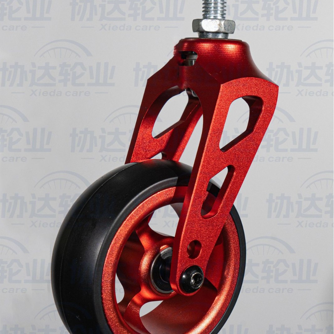 运动轮椅车前轮组