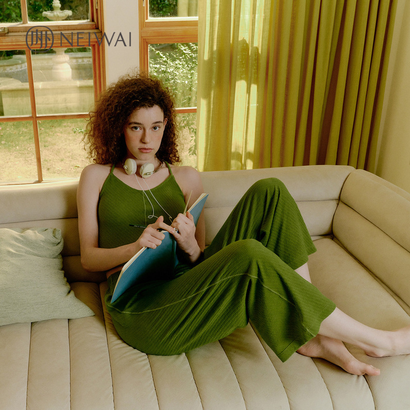 Women's Neiwai Short-Sleeve T-Shirt/U-Neck Camisole Elastic Waist Straight-Leg Cropped Pants Pajama Set Neiwai231Pl5603