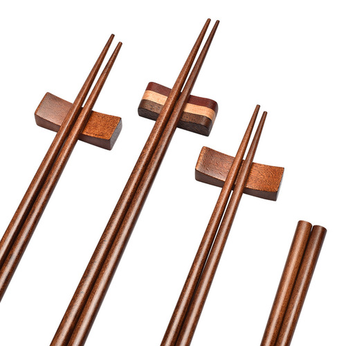 Japanese pointed chopsticks home hotel wooden tableware Japanese style couple chopsticks engraving cooking sushi chopsticks wholesale wooden chopsticks