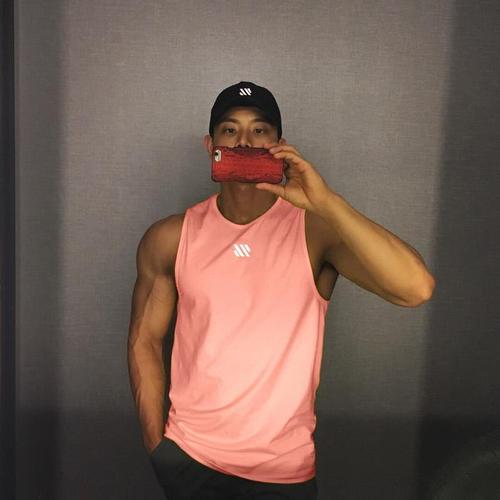 Men's Summer Mesh Sleeveless Backless Tank Top Gym Running Exercise Muscle-Showing Sport T-Shirt Breathable