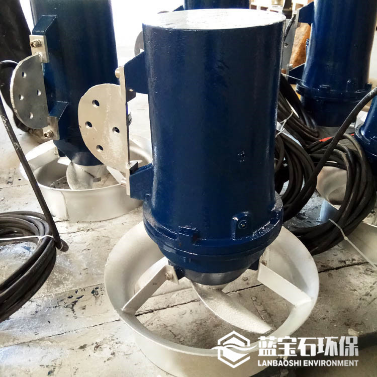 水处理潜水搅拌机选型0.75kw平衡池QJB0.75/8-260/3-740安装位置