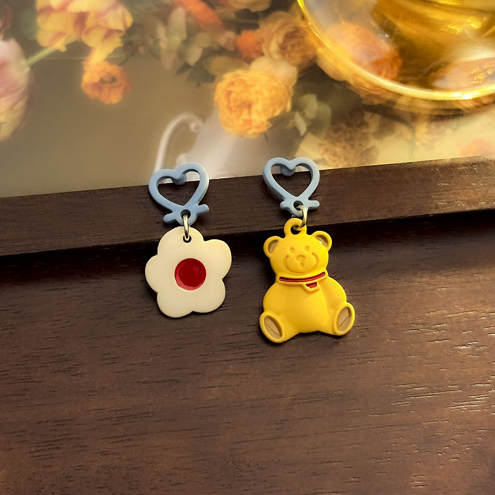 Clips de oreja de conejo de oso vidriado coreano sin orejas perforadas e indoloras pendientes de flores de alta calidad Accesorios de oreja frescos simples para mujer