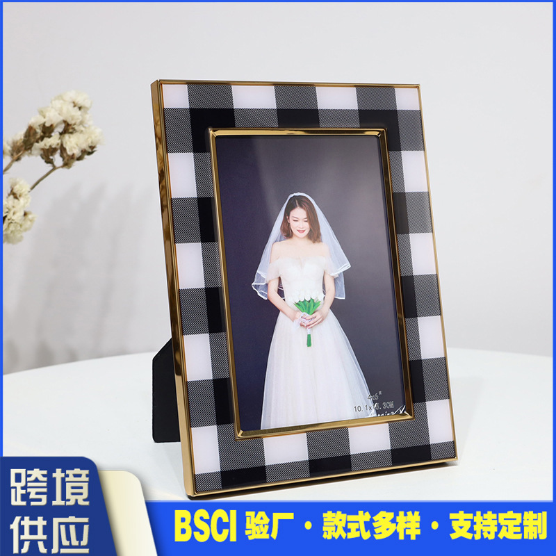 Black and white plaid drop glue metal photo frame 67810 inch photo wall studio children's couple art picture frame wholesale Black and white plaid drop glue metal photo frame 67810 inch photo wall studio children's couple art picture frame wholesale