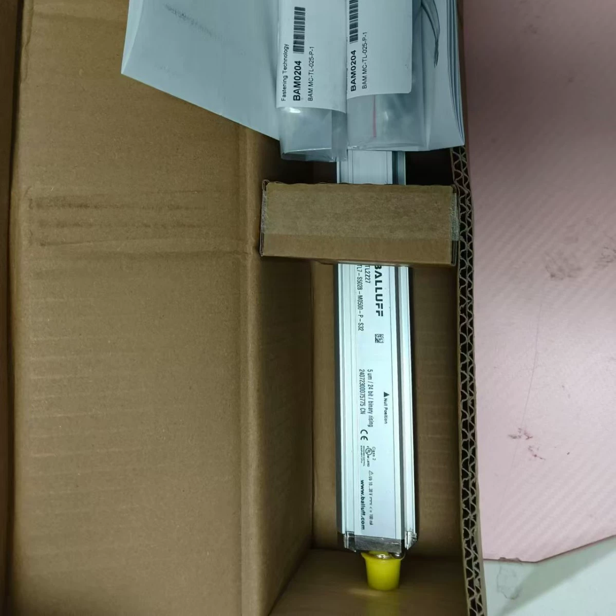 BALLUFF 巴鲁夫 датчик BTL7-S502B-M0500-P-S32