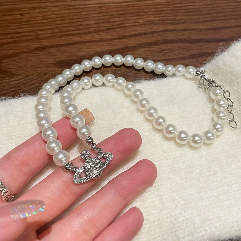 Branded necklace from pearl, small design chain for key bag , choker, light luxury style, интернет-знаменитость