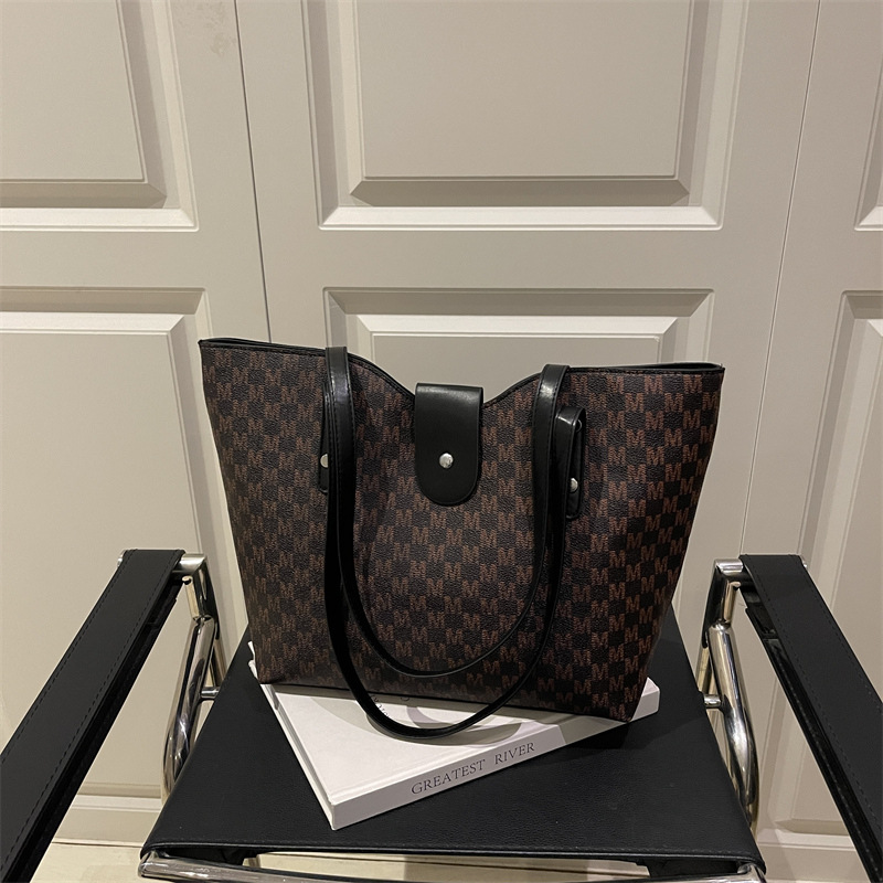 Bolsa de brazo de gran capacidad, bolso de viaje de moda, bolso de hombro casual, bolso de moda coreano 2025.