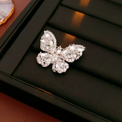 Yaxa sancaqları | Retro High-End Suit Pin, Fashionable - 39-brooch-silver-butterfly