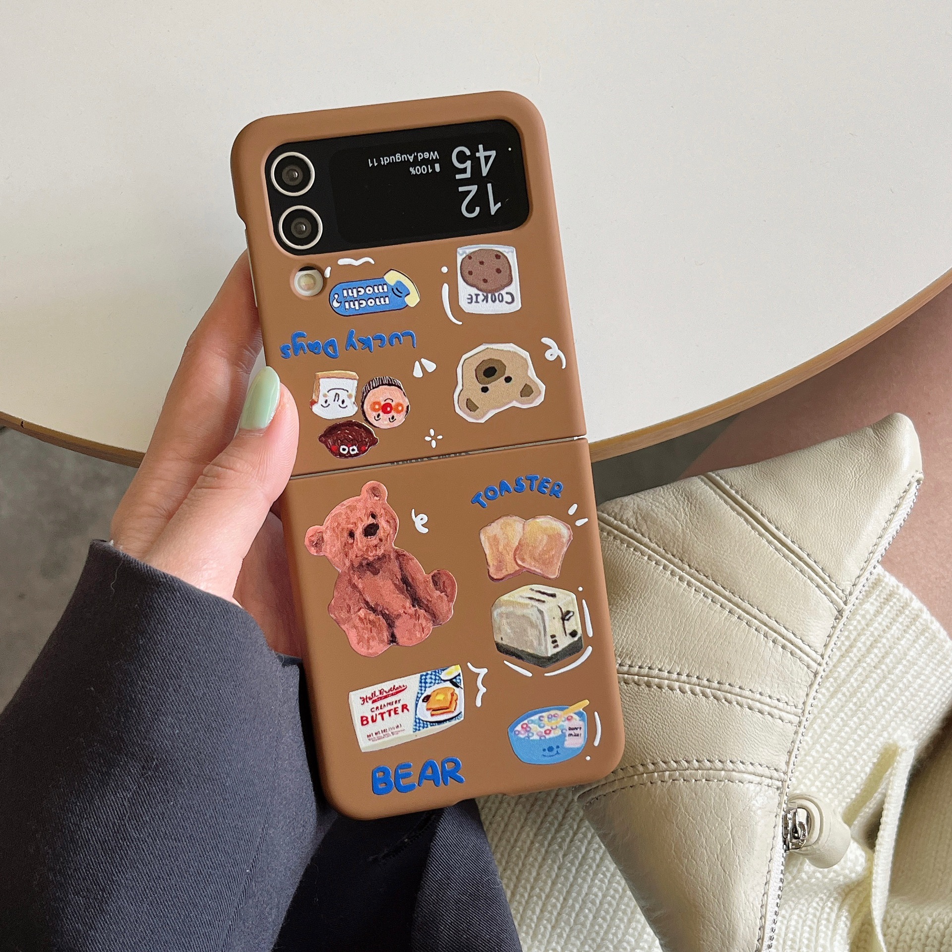 Japanese and Korean doll bear for Samsung zflip5 folding screen phone case GalaxyZFLIP3/4 protective case_voghion.com