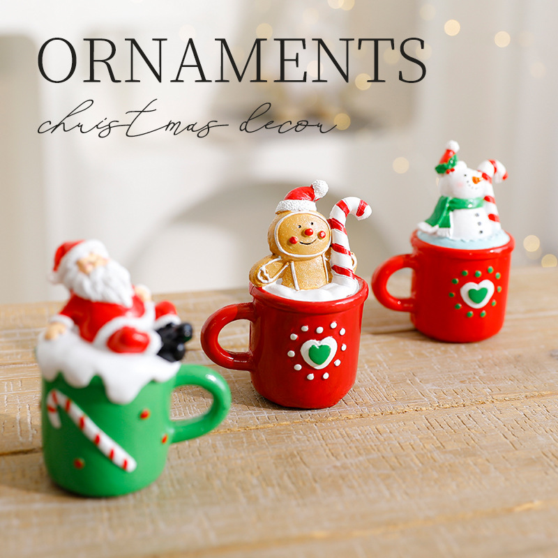 Santa Claus Resin Figurine – Handcrafted Christmas Decoration, Festive Tabletop Display & Gift For Home/Office (Set Of 3, 10cm Tall)_voghion.com
