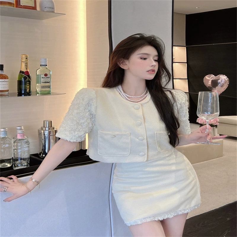 2024 лето новый французский светский костюм Шанель стиль костюм дизайн с коротким рукавом топ юбка сладкий из двух частей костюм