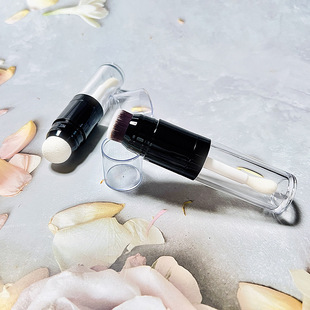 ���݆�������t�۵�Һ�A��͸����ƿ15ml��ëˢ���^ ������tҺ��