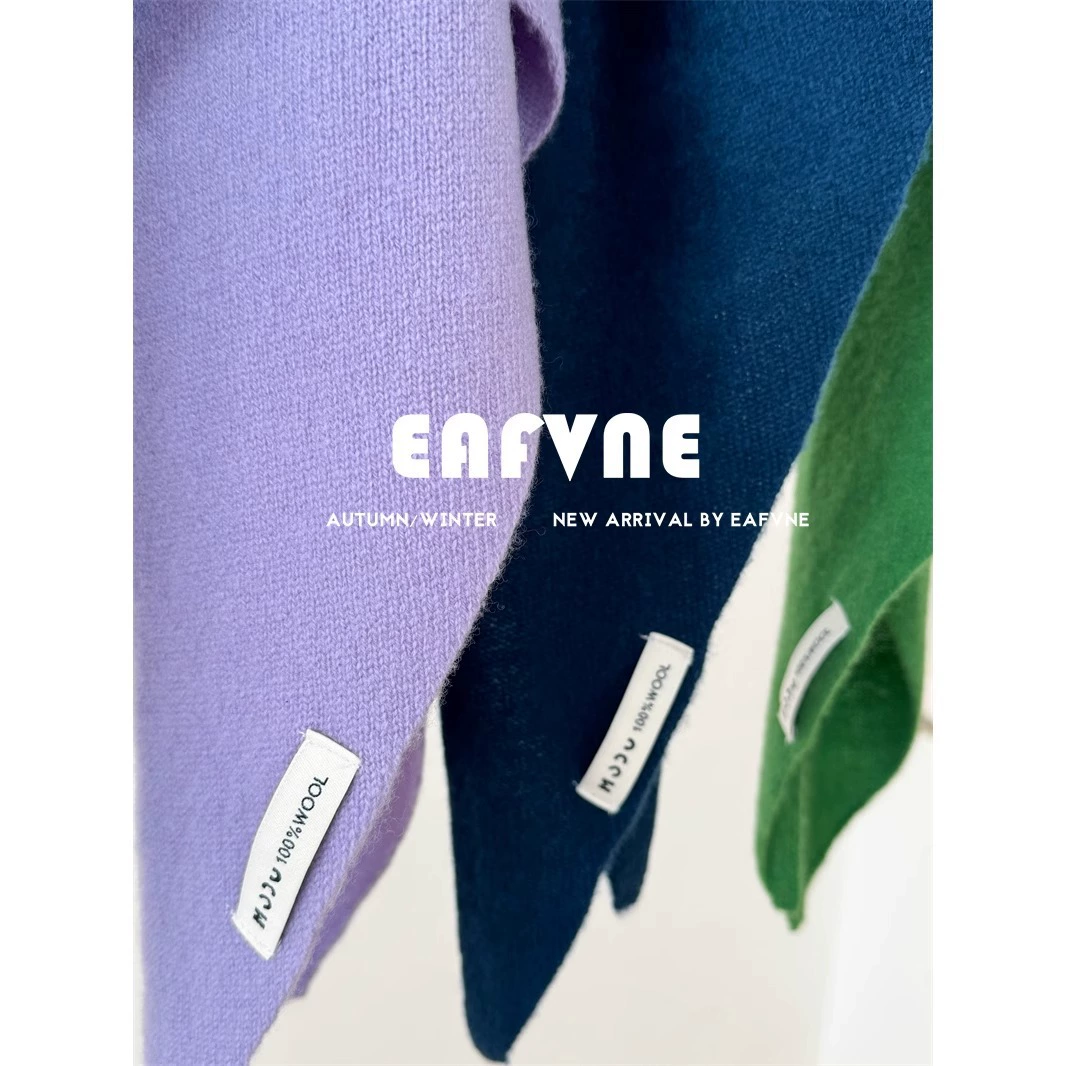 Woolen scarf for leisure, keep warm universal cloak