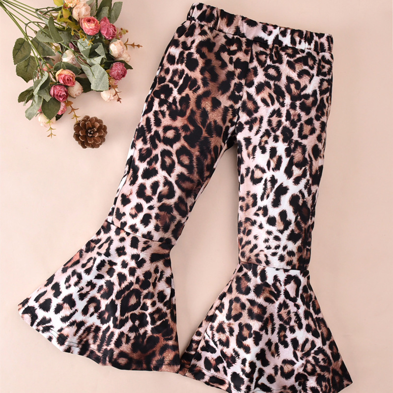 Fashion Leopard Button Cotton Girls Clothing Sets display picture 2