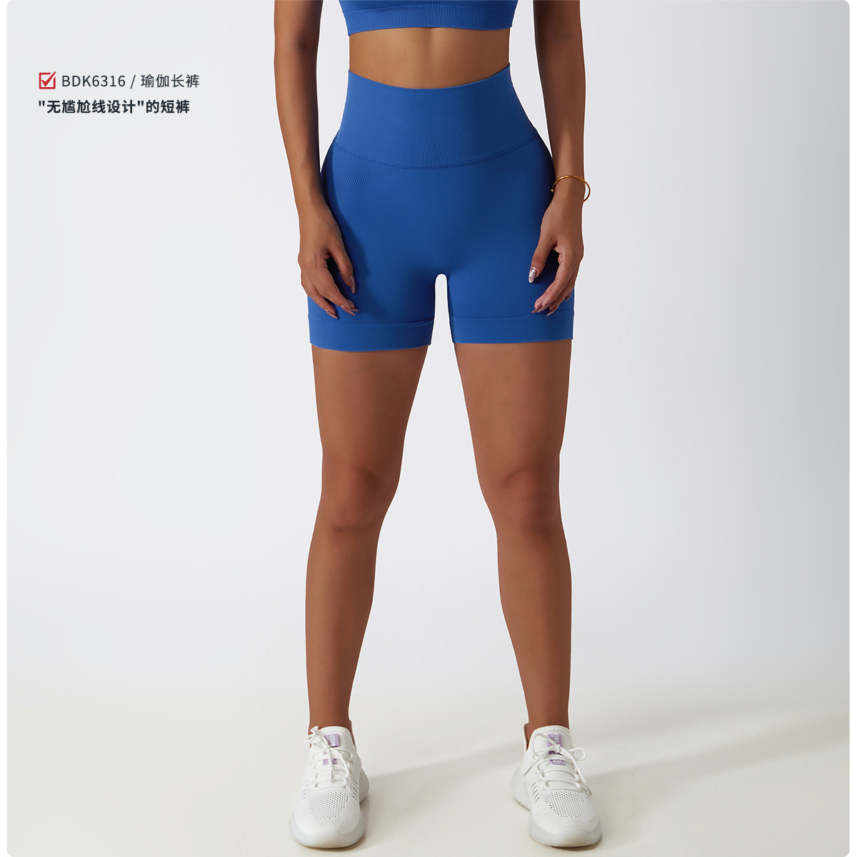 5 Model Show-BDK6316_02.jpg