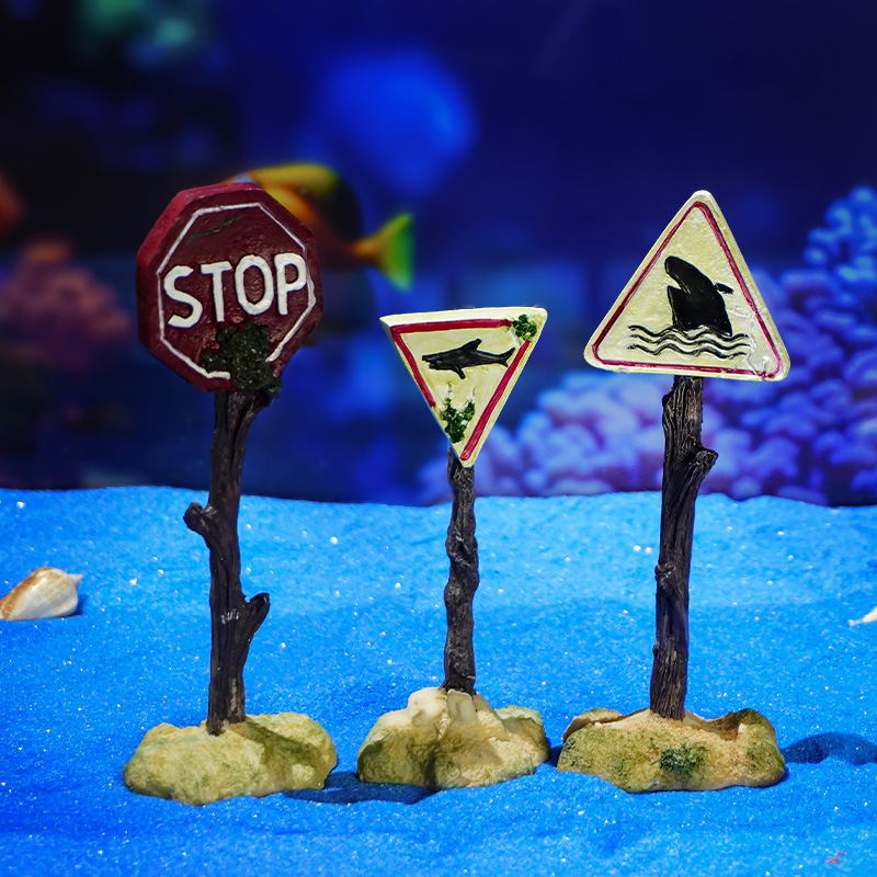 Pecera explosiva acuario resina marca de pescado decoración de paisajismo pescado camarones para evitar la casa letrero de advertencia de tiburón real en stock