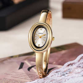 爆款手镯表外贸女士手表女表小众高级感学生中古风浴缸形石英腕表