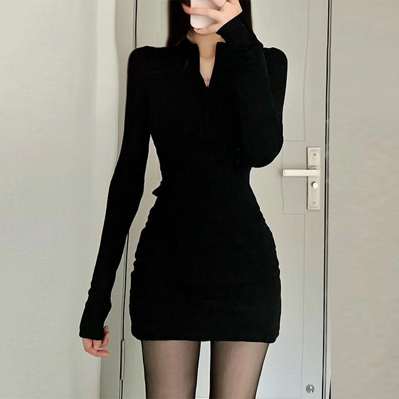 Stepmother hot girl dress for women with hips tight sexy lady skirt for mother suit autumn and winter 2023 new autumn