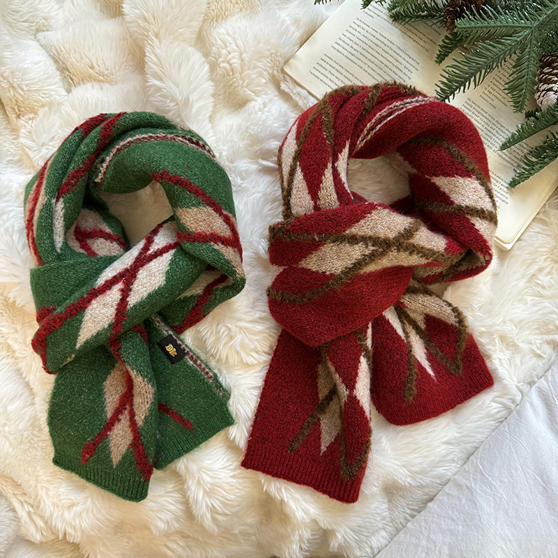 Bufandas de Navidad 2025 otoño y invierno versátiles engrosadas y cálidas bufandas retrógradas de cuadrilátero bufandas transfronterizas al por mayor