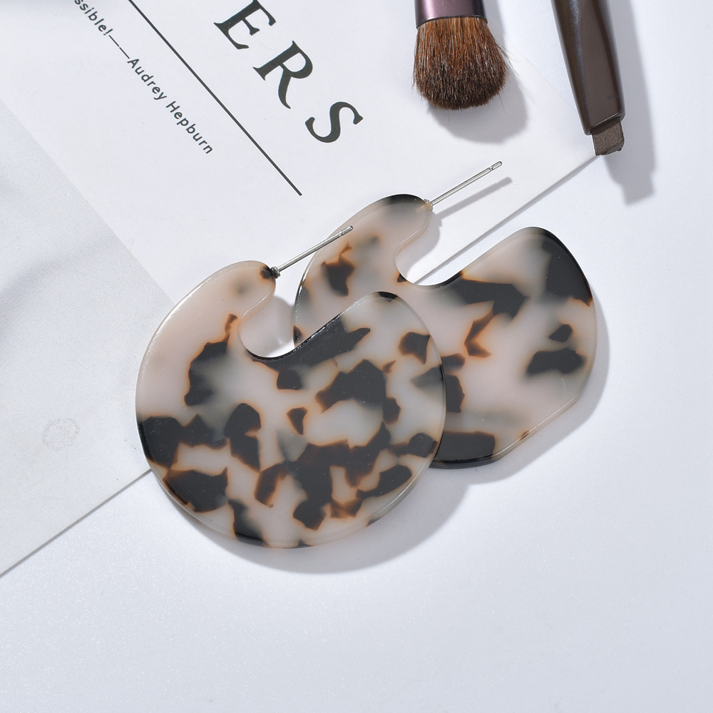 Geometric Pattern Leopard Printing G-shaped Earrings