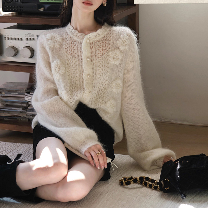 Apricot Blossom Rain Mohair Wool Three-Dimensional Hand-Crocheted Hollow Round Neck Sweater Coat Autumn Knitted Cardigan Apricot Blossom Rain Mohair Wool Three-Dimensional Hand-Crocheted Hollow Round Neck Sweater Coat Autumn Knitted Cardigan